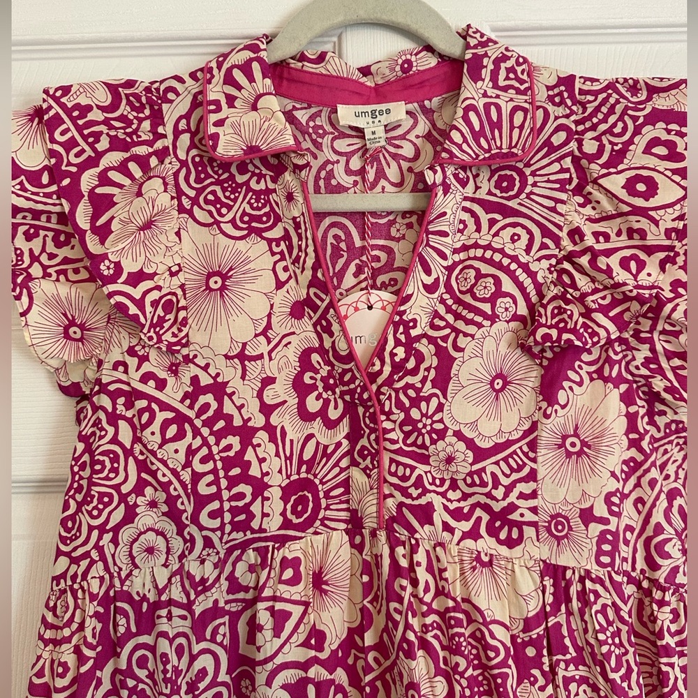 Umgee Fuschia Dress - Size M & NWT - Picture 2 of 4